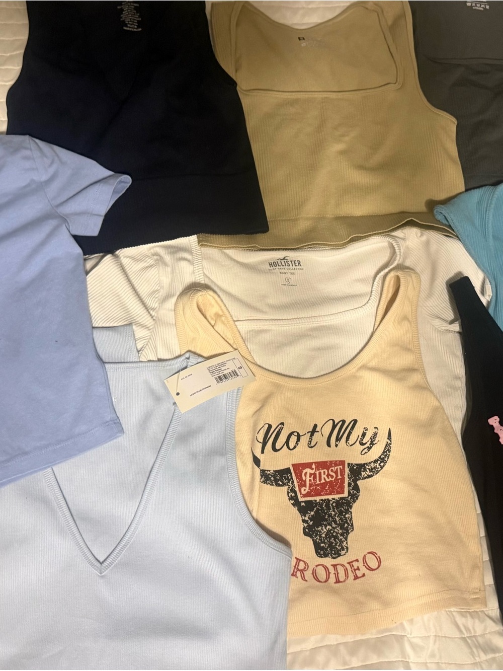 Hollister Tank & Graphic Tee Bundle - Light Blue, Cream, White, Black - Picture 2 of 10